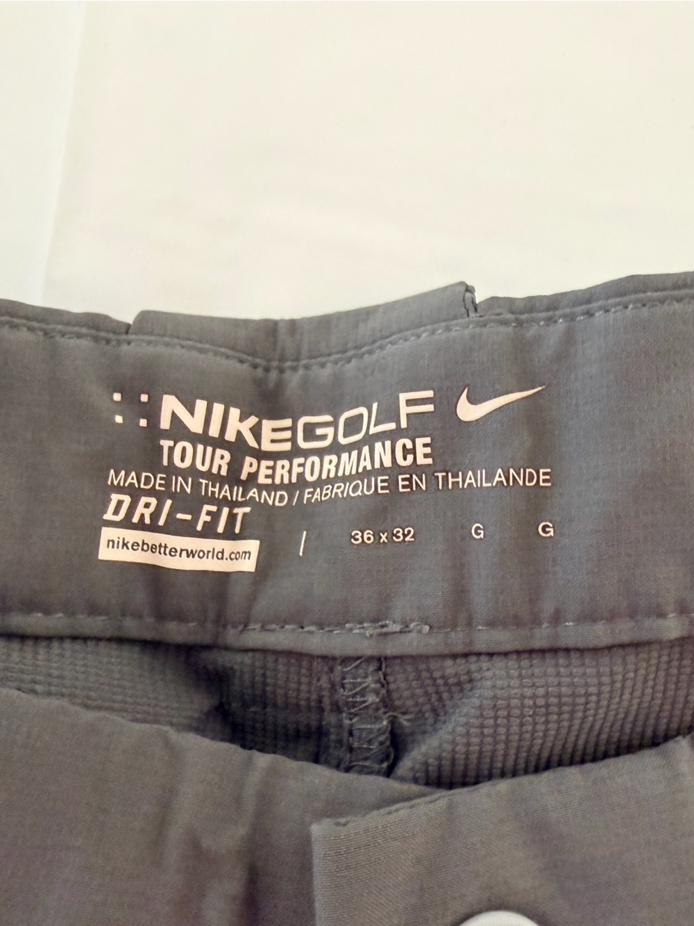 Nike Men’s Regular Golf Pants — Charcoal Gray